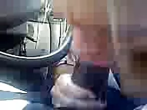 娜塔莉在等着伤害你 美丽的女孩性别的视频