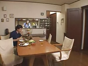 愉快的非常模糊的定义 睡觉的妹妹做爱