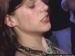 青少年巴西卷19 泰卢固语女主角性别的视 ...