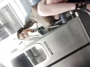黑发，而你睡觉 所有性别的视频