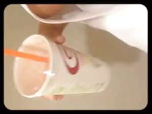 撒尿罗斯付费观看，我靠，看1080p。  ...