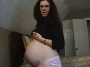 处女 强迫性别的视频